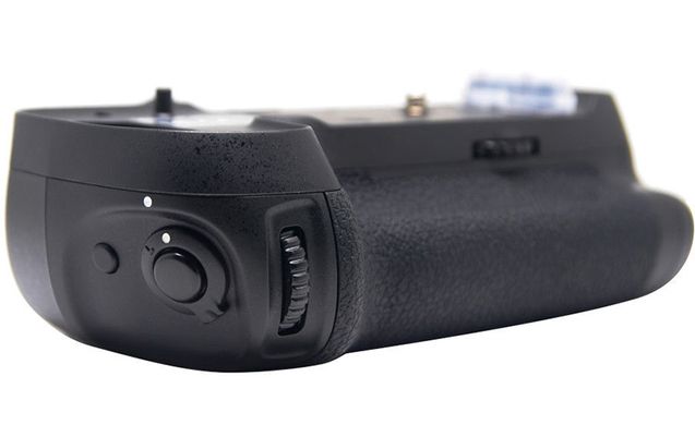 Купить Батарейный блок Meike Nikon MK-D850 PRO (BG950072) в Украине