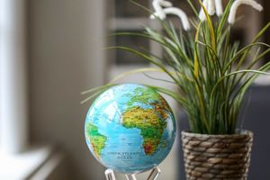 Гіро-глобус Solar Globe Mova- преміум подарунок з таємницею