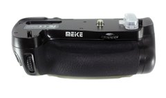 Купити Батарейний блок Meike Nikon D750 (MK-DR750 MB-D16) (DV00BG0051) в Україні