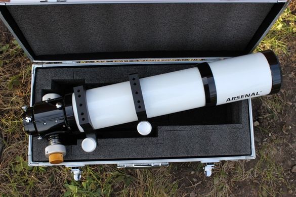 Купить Оптическая труба Arsenal 80/560, ED-рефрактор, с кейсом (80ED AR) в Украине