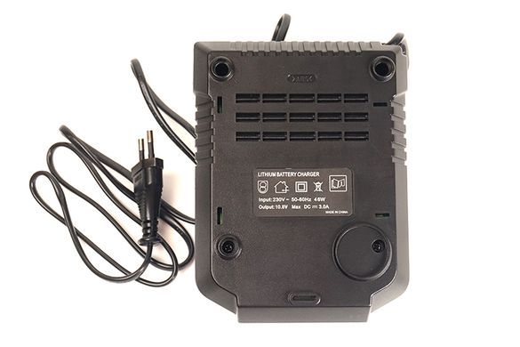 Купить Зарядное устройство для шуруповертов и электроинструментов BOSCH GD-BOS-12V (TB920556) в Украине