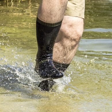 Купити Шкарпетки водонепроникні Dexshell Trekking, р-р L, з зеленою смужкою в Україні