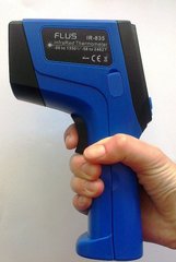 Купити Пірометр з термопарою K-типу (-50…+1350 °С, 30:1, змінний коеф. емісії) FLUS IR-835 в Україні