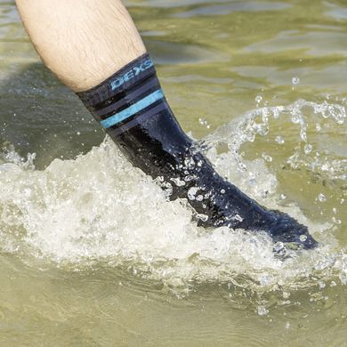 Купить Носки водонепроницаемые Dexshell Ultra Dri Sports S, с голубой полосой в Украине