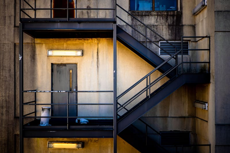 emergency light apartment — ілюстрація до статті