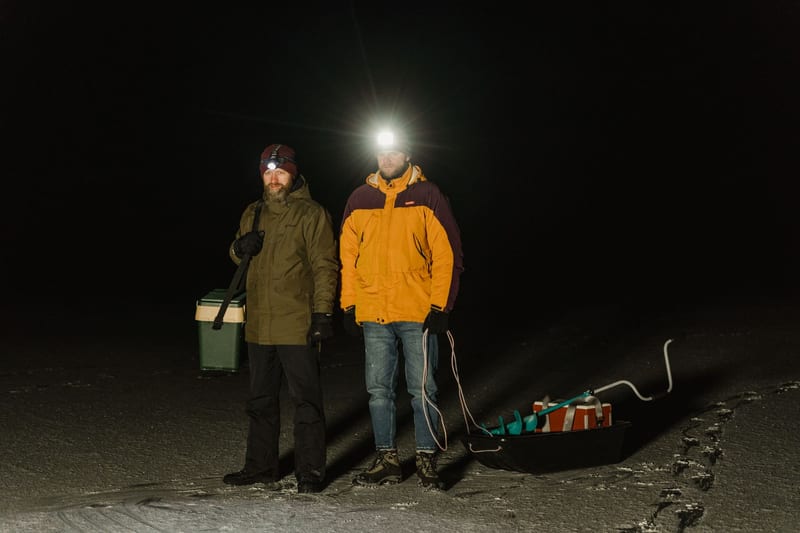 headlamp night fishing — ілюстрація до статті