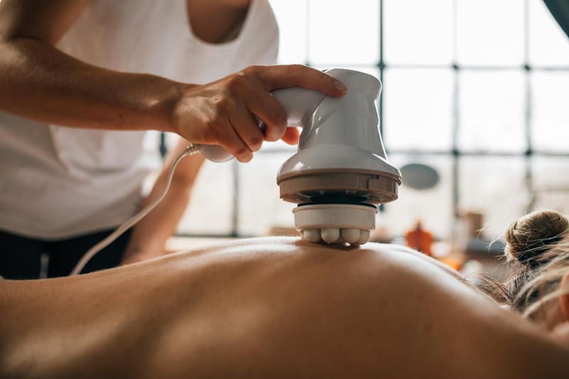 massage device relaxation eastern european person — приклад для огляду, фото 3